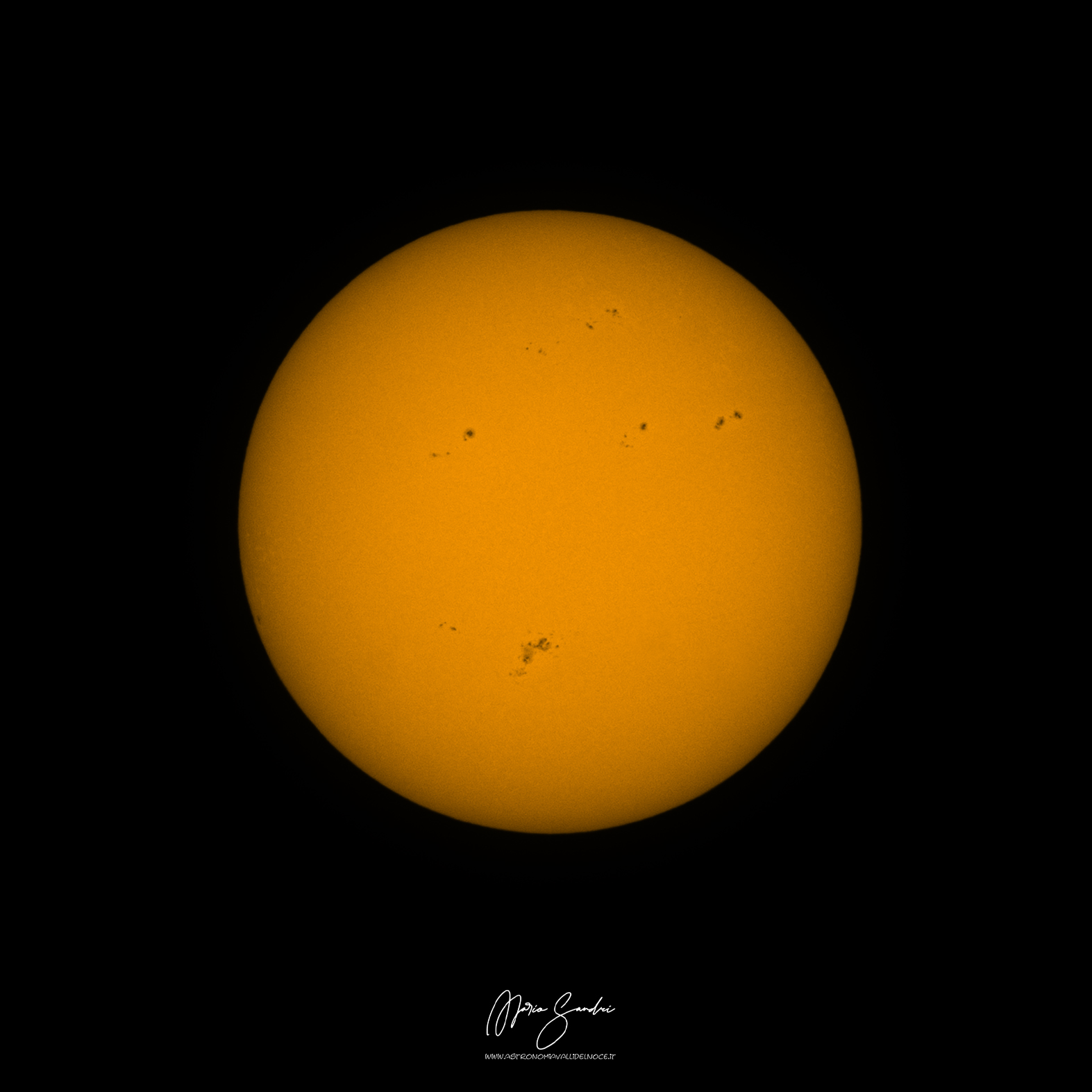 Al momento stai visualizzando Il Sole di oggi (2 giugno 2024)
