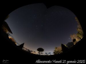 Scopri di più sull'articolo L’allineamento dei pianeti del 21 gennaio 2025: cosa è successo e come lo abbiamo visto